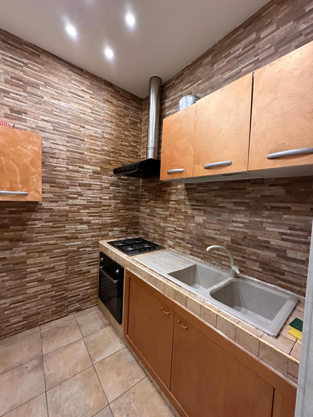 Giulia House *
